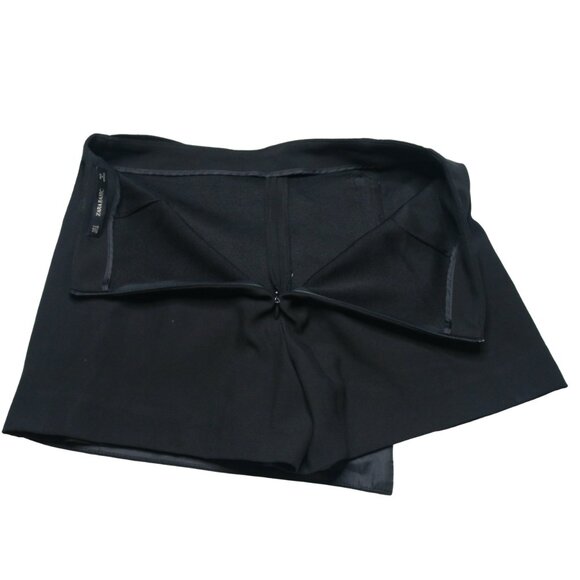 Zara Women's Asymmetrical Black Zipper Skort, size Small - Picture 7 of 9